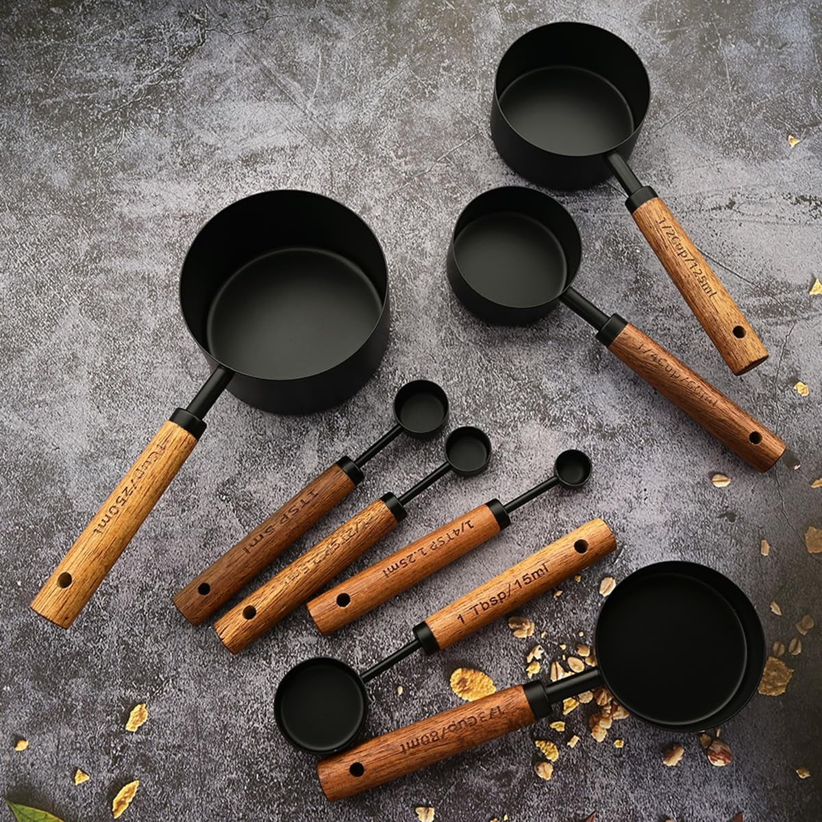 8 pieces Golden Measuring Cups Set and Measuring Spoons Set with Scale Wooden Handle Stainless Steel Dry &amp; Liquid Measuring Cup for Cooking Baking
