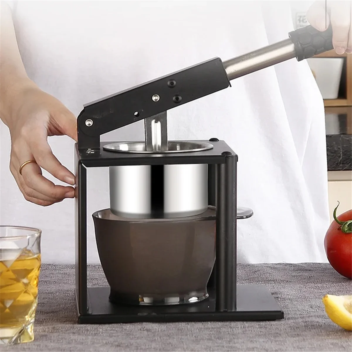 304 Stainless Steel Squeezer Juicer Hand Citrus Manual Juicer Portable Juicer for Kitchen Bar Restaurant
